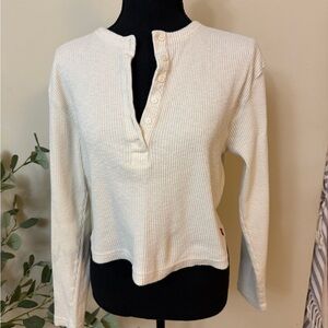 Levi’s Cropped Ribbed Henley Top Small